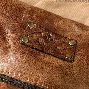Patricia Nash Valeria wristlet brown leather